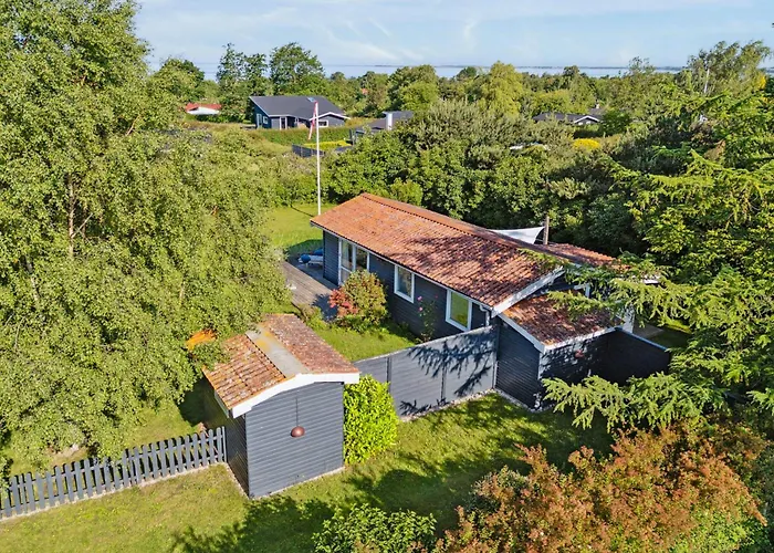 Charming Close To And Forest Слагельсе